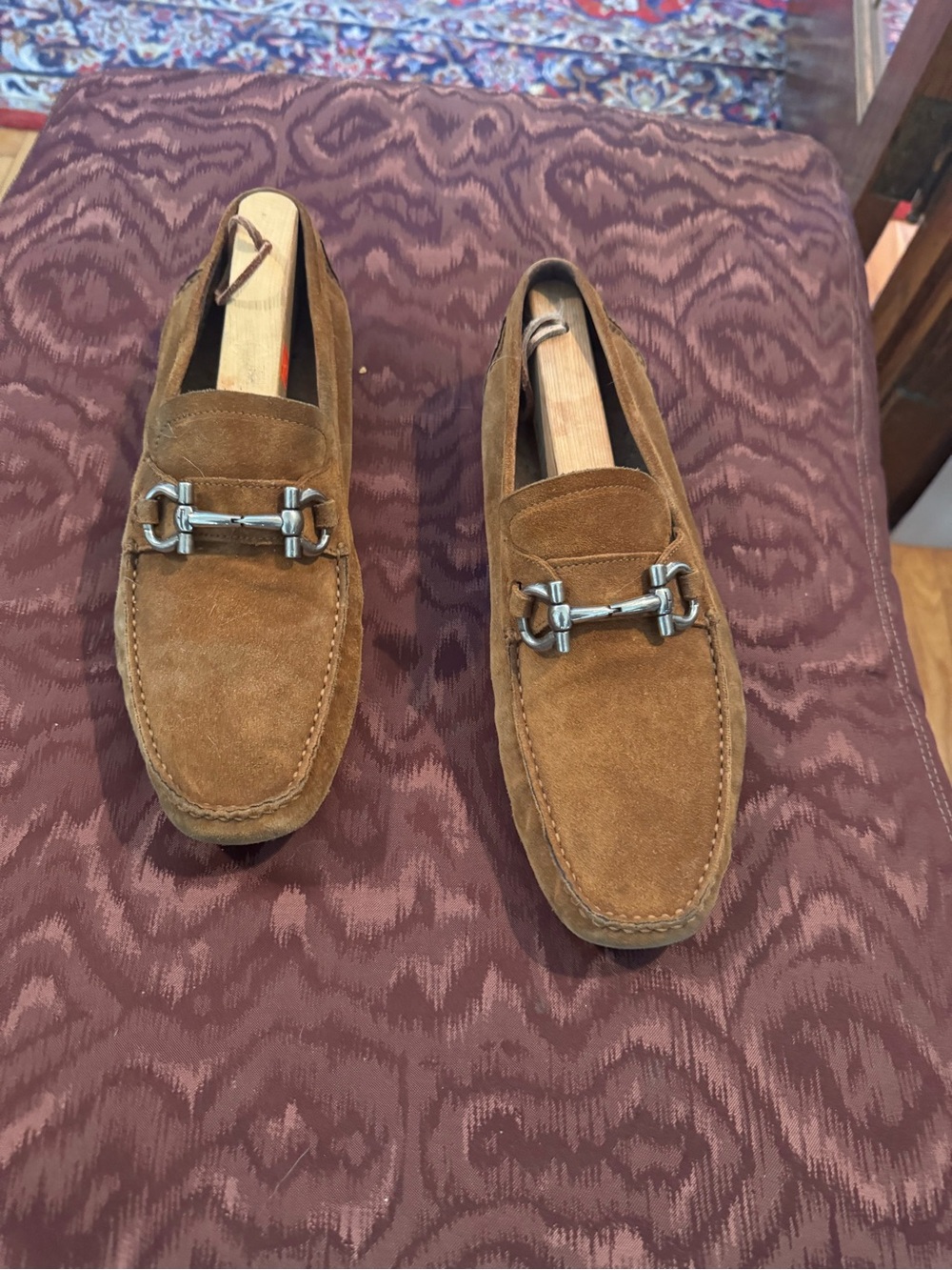 Men's ferragamo Suede driver Loafers in Brown